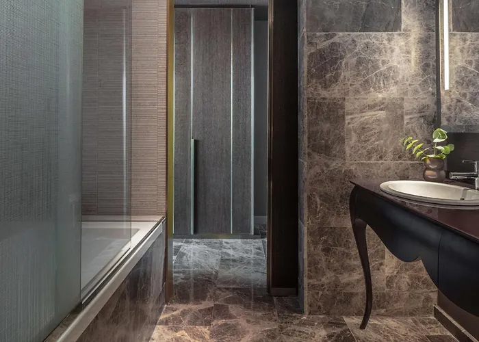 Grand Premium Room